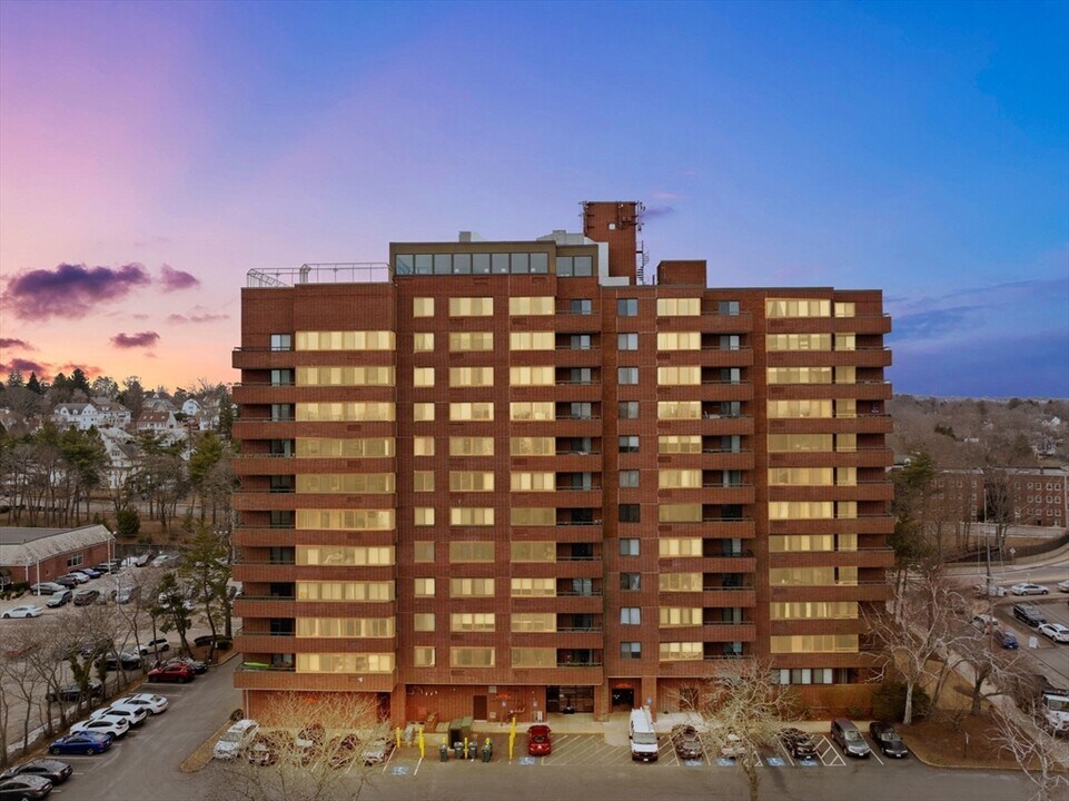 77 Adams St in Quincy, MA - Building Photo