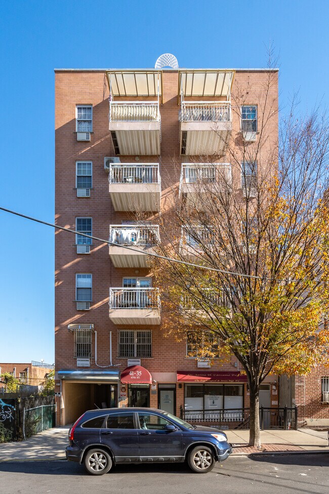 41-35 67th St in Woodside, NY - Building Photo - Building Photo