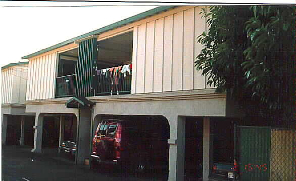 The Villas De El Monte Apartments in El Monte, CA - Building Photo