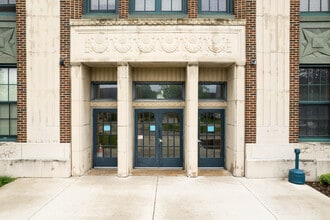 East High Apartments in Wausau, WI - Building Photo - Building Photo