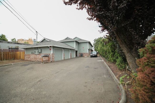 property at 3419 SE 85th Ave