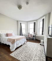 1089 Commonwealth Ave, Unit #206 Apartamentos