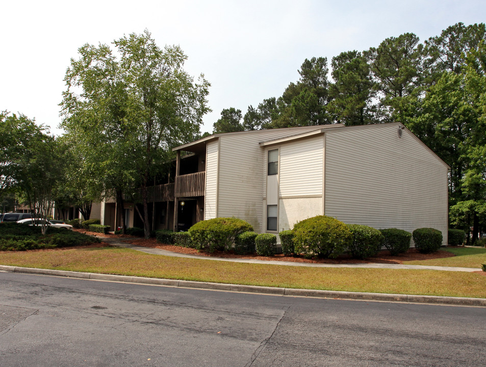 Kessler Point in Garden City, GA - Foto de edificio