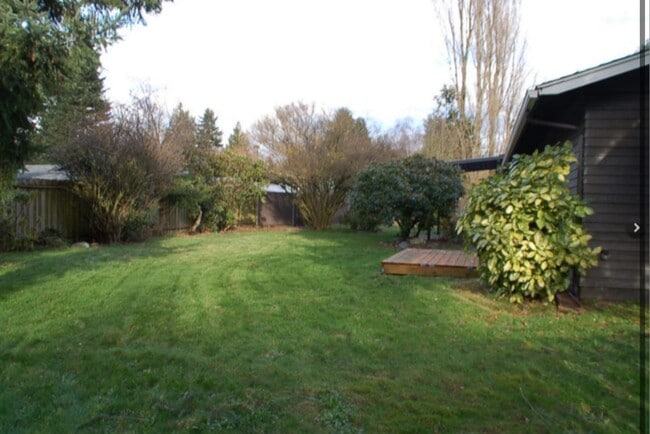 23320 106th Ave SE in Kent, WA - Building Photo - Building Photo