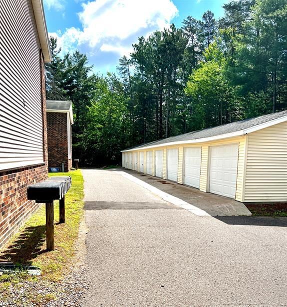 9425 Co Hwy J in Minocqua, WI - Foto de edificio - Building Photo