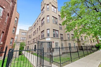 8139-8145 S Maryland Ave in Chicago, IL - Foto de edificio - Interior Photo
