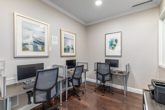 Apartments at Charlestown Crossing in North East, MD - Foto de edificio - Interior Photo