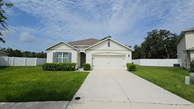 property at 3639 Scarlet Oak Dr