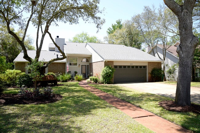 property at 416 Aruba Way