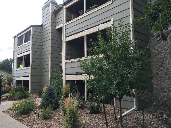property at 4660 White Rock Cir