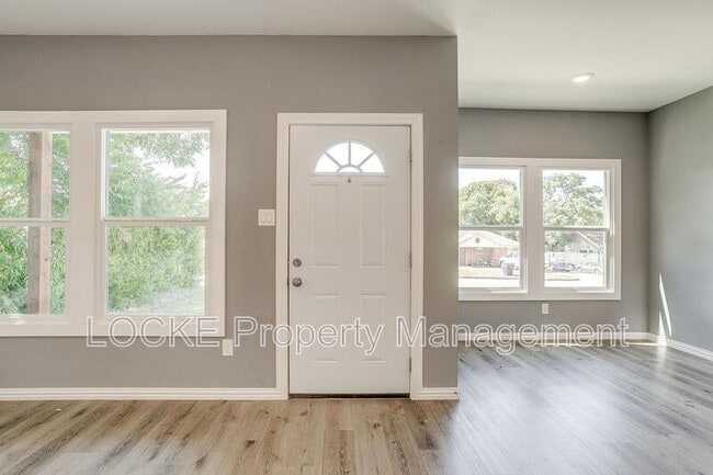 1117 E Cantey St in Fort Worth, TX - Building Photo - Building Photo