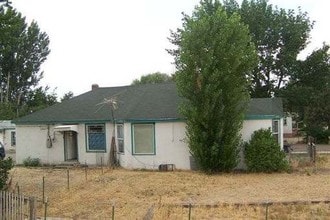 1650 N 2nd Ave S in Payette, ID - Foto de edificio - Building Photo