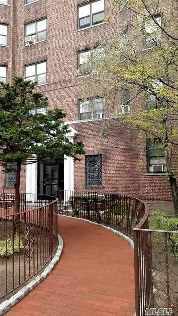property at 6141 Saunders St
