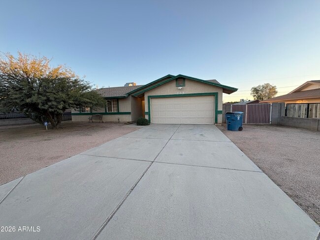 property at 551 W 21st Ave