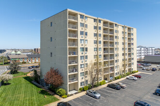 Marina View Tower in Belmar, NJ - Building Photo - Building Photo