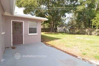 703 Leisure Ave in Tampa, FL - Building Photo - Building Photo