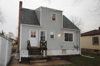 9326 S 54th Ct in Oak Lawn, IL - Building Photo - Building Photo