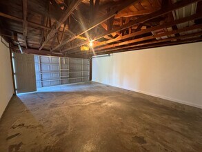 1130 6th St NE in Minot, ND - Building Photo - Building Photo