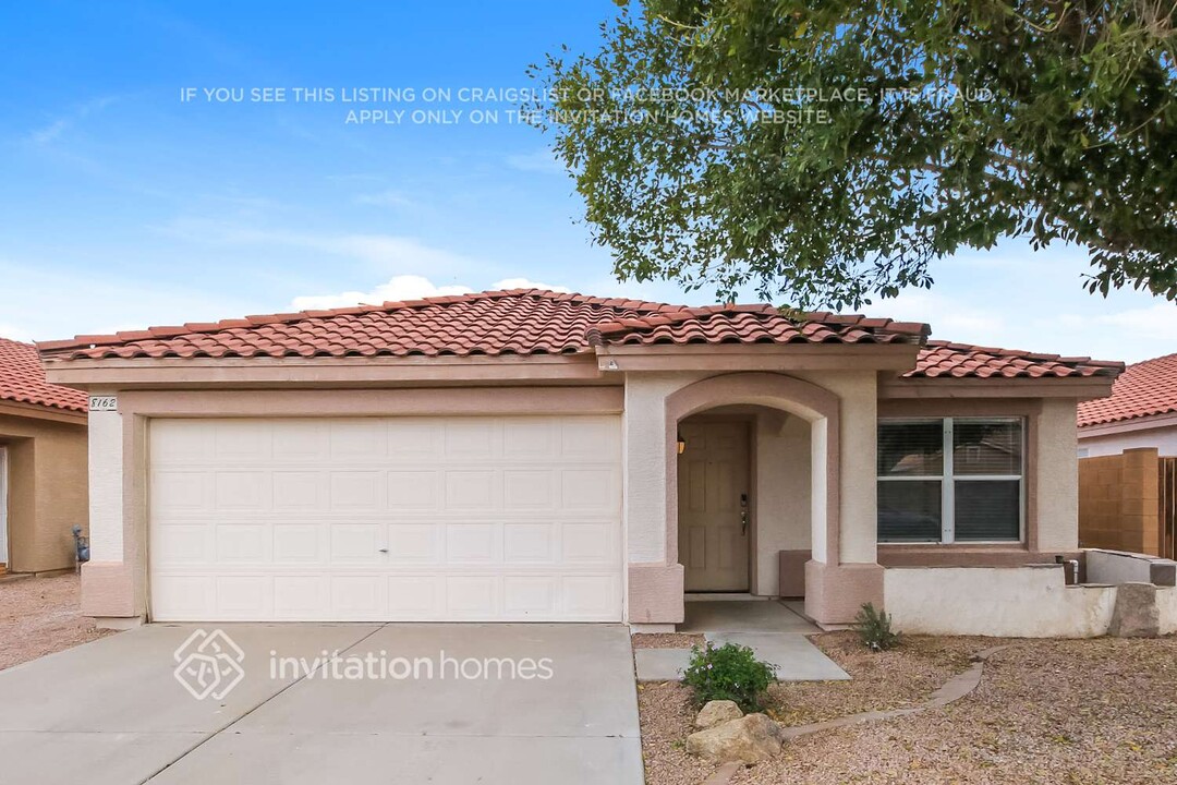 8162 E Onza Ave in Mesa, AZ - Building Photo