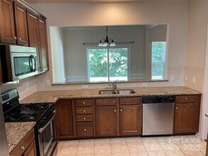 15400 Canmore Street in Charlotte, NC - Building Photo - Building Photo