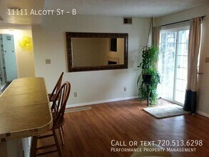 11111 Alcott St in Westminster, CO - Foto de edificio - Building Photo