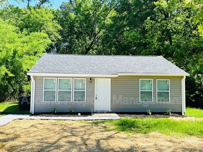 3503 Wilcox Blvd in Chattanooga, TN - Building Photo - Building Photo