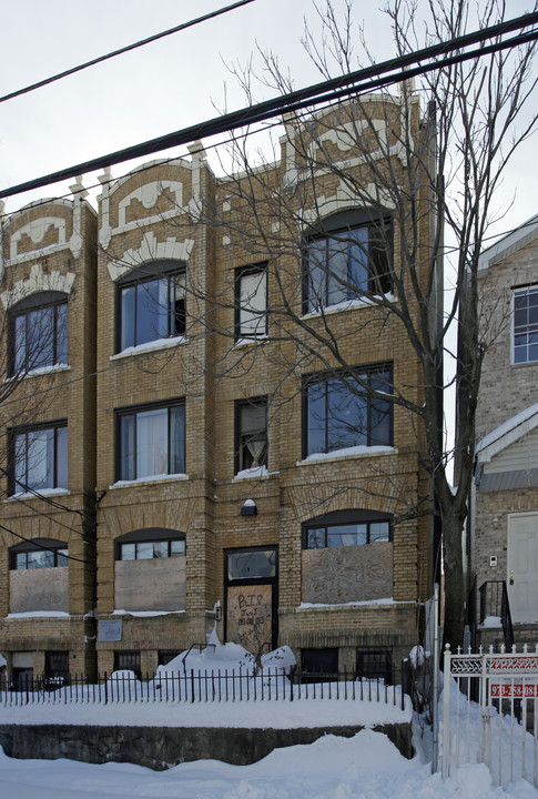 119 Bostwick Ave in Jersey City, NJ - Building Photo