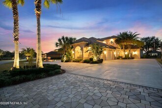 504 E Kesley Ln in Jacksonville, FL - Building Photo - Building Photo