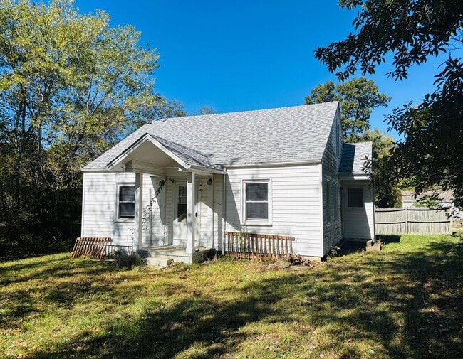 property at 650 Salem Ave