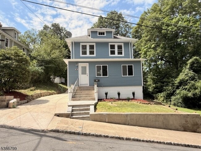 68 Grant St in Dover, NJ - Building Photo - Building Photo