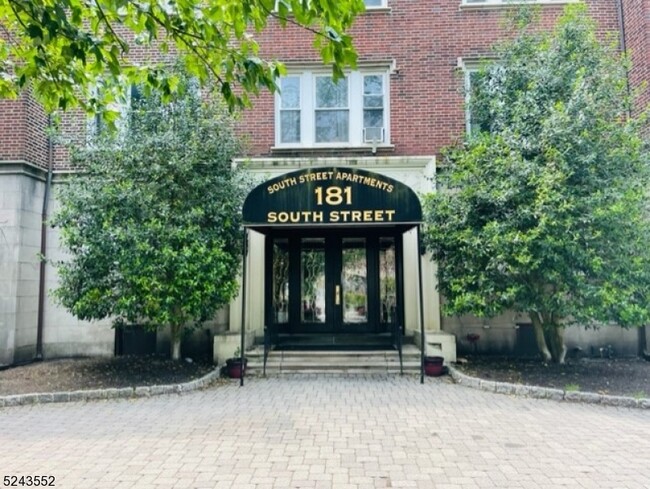 property at 183 South St