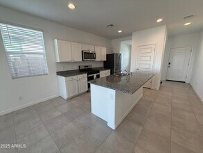 40060 W Hillman Dr in Maricopa, AZ - Building Photo - Building Photo