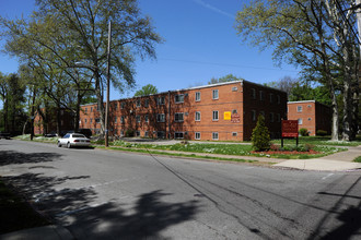 Church Lane Court Apartments in Philadelphia, PA - Building Photo - Building Photo