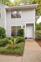 252 Howle Ave, Unit B4 in Charleston, SC - Building Photo