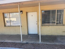 559 San Pablo Dr in Las Vegas, NV - Building Photo