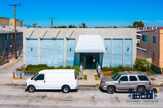 Santa Anita Apartments in El Monte, CA - Building Photo - Building Photo