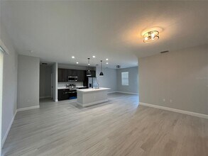 5066 Rilke Ln in Port Charlotte, FL - Building Photo - Building Photo