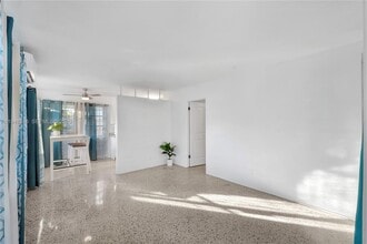 1821 SW 11th Ct in Fort Lauderdale, FL - Building Photo - Building Photo