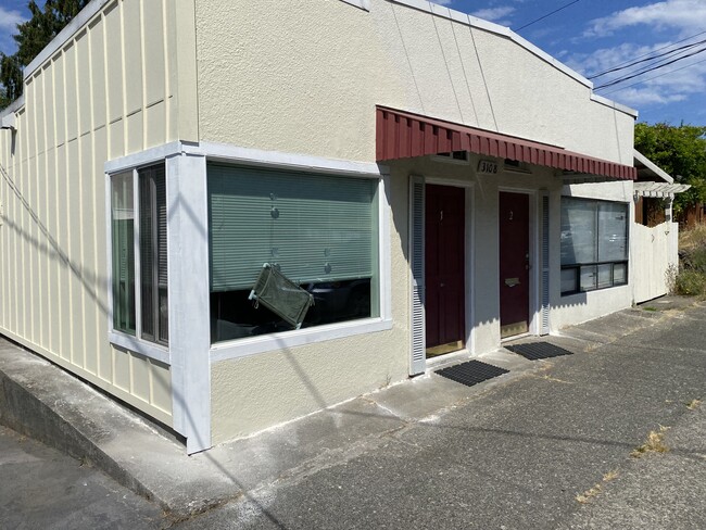 3108 W Jameson St, Unit Apt#2 in Seattle, WA - Building Photo - Building Photo