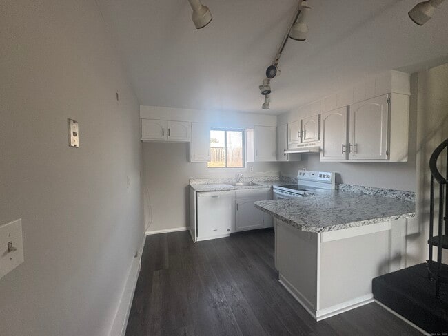 70 Weber St in Bridgeport, CT - Building Photo - Building Photo