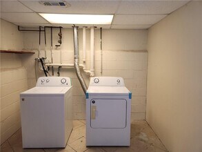 3234 Valley View St in Powder Springs, GA - Building Photo - Building Photo