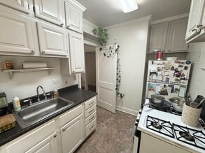 4103 Devine St in Columbia, SC - Building Photo - Building Photo