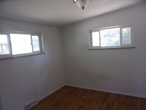 2180 S Bellaire St in Denver, CO - Building Photo - Building Photo