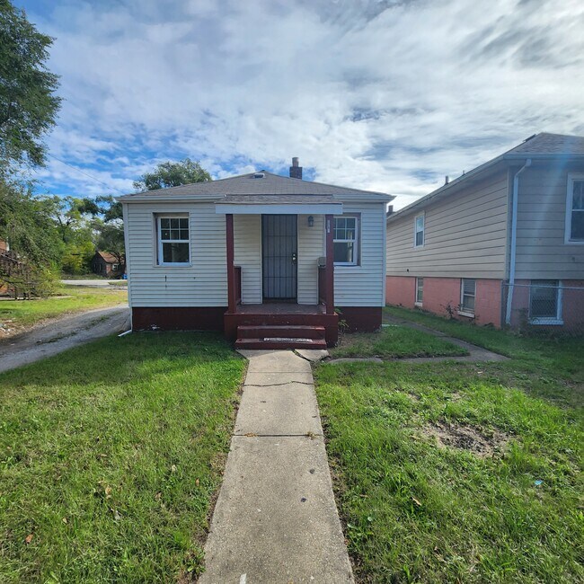 2247 Connecticut St Rentals in Gary, IN