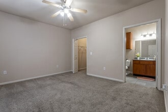 Atascocita Pines in Humble, TX - Building Photo - Interior Photo