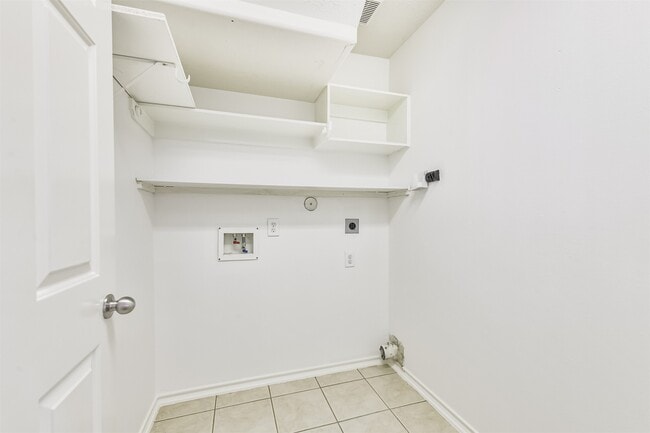 property at 2507 Liza Ct