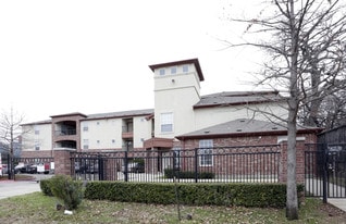 Edgewood Manor Senior Living Income R. in Dallas, TX - Building Photo