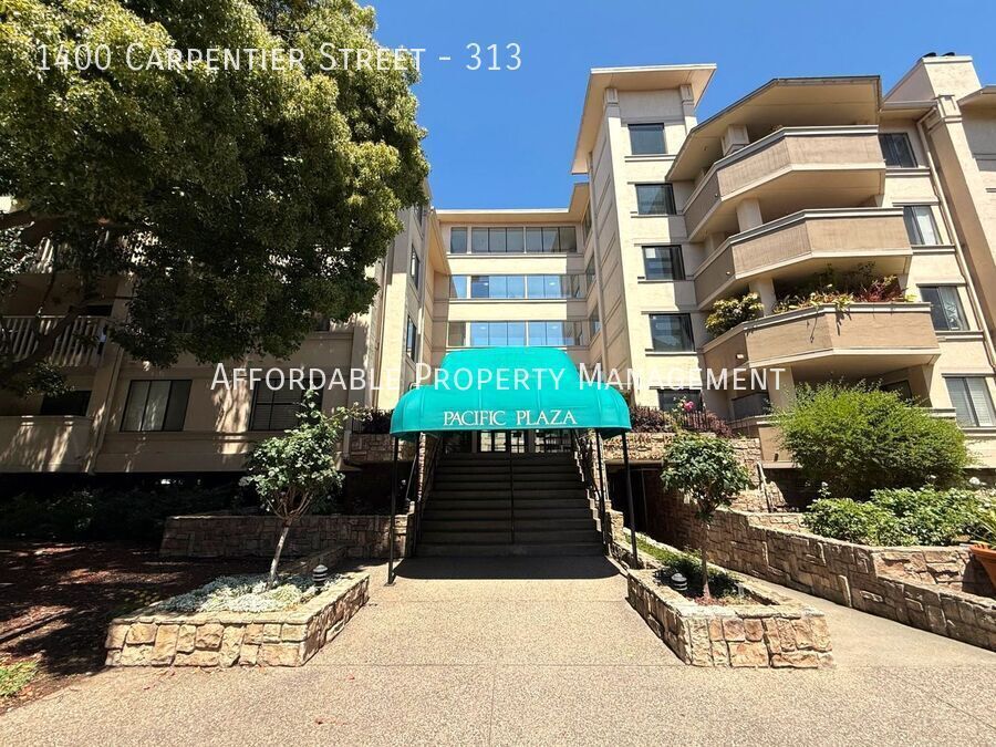 1400 Carpentier St in San Leandro, CA - Foto de edificio