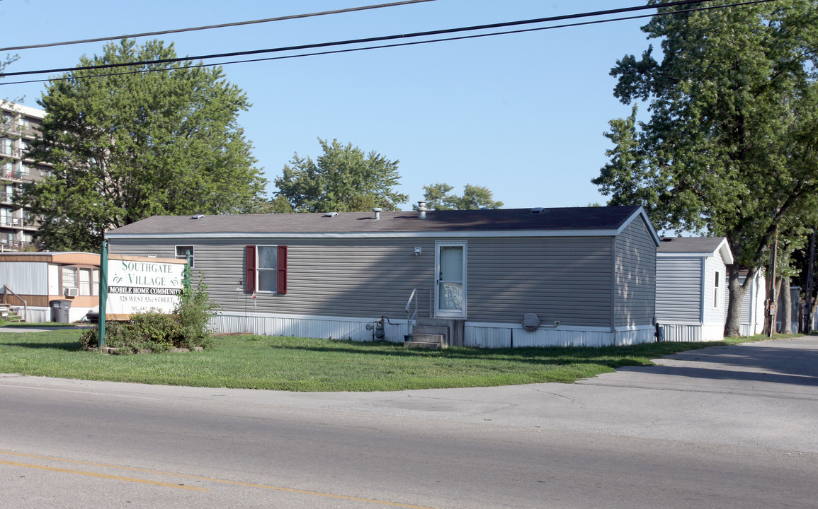 Southgate Village in Anderson, IN - Building Photo