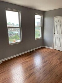 1020 N Rosedale St photo'